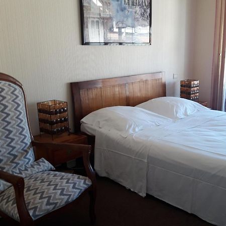 Hotel Restaurant Brasilia กาญเนอ-ซูร์-แมร์ ภายนอก รูปภาพ